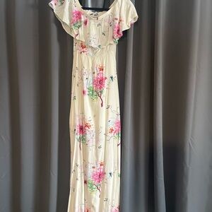 DAVI & DANI Cream Floral Maxi Dress